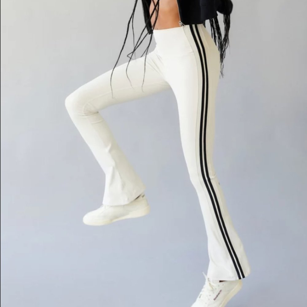 Raquel High Waist Techflex Flare Legging